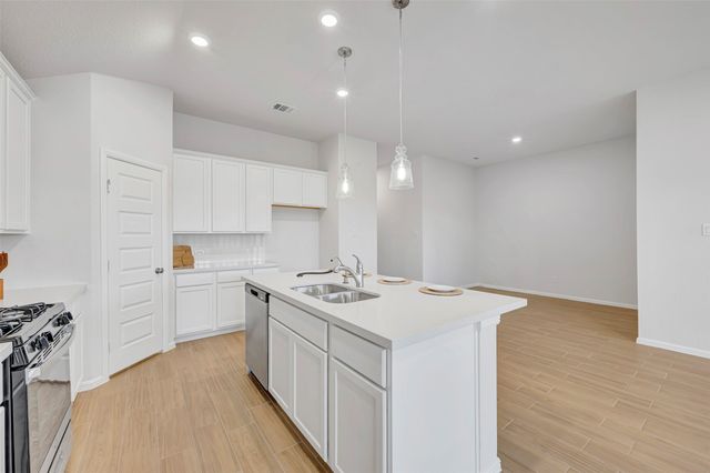 14211 Bacton Road, Pilot Point, TX 76258