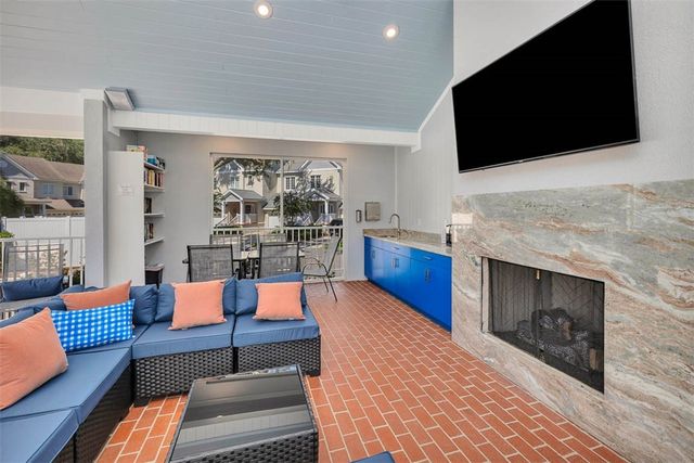 155 Limeburn Trail, St Simons Island, GA 31522