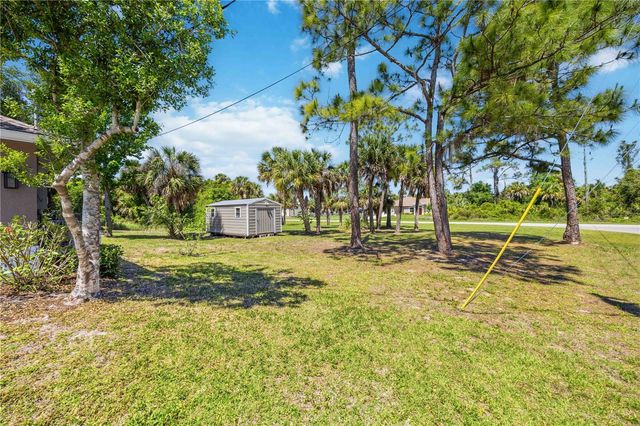 4027 QUAKER LANE, North Port, FL 34288