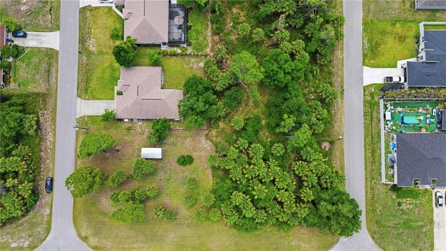 4027 QUAKER LANE, North Port, FL 34288