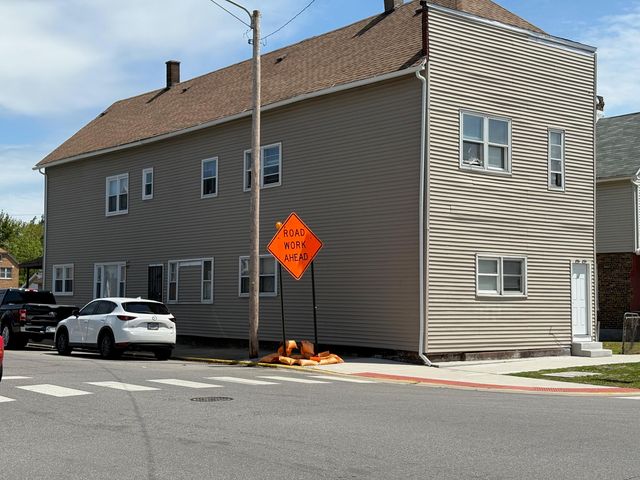 5001 Magoun Avenue, East Chicago, IN 46312