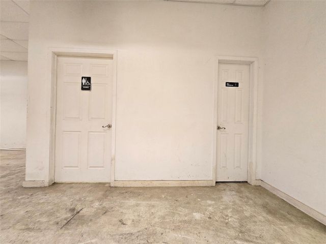 1616 Avenue F, Bay City, TX 77414