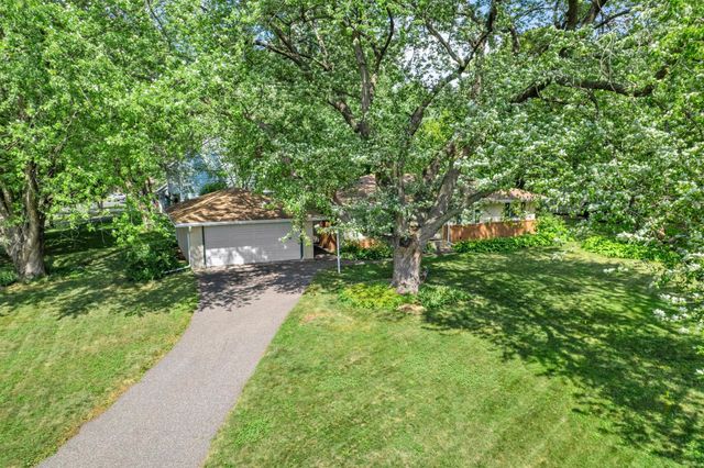 545 Miriam Street, Mendota Heights, MN 55118