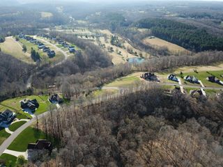 4074 Ironwood Dr, Greenbrier, TN 37073