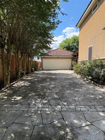1710 Castlerock Drive, Houston, TX 77090