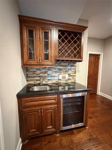 1710 Castlerock Drive, Houston, TX 77090