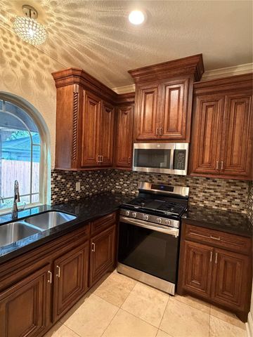 1710 Castlerock Drive, Houston, TX 77090