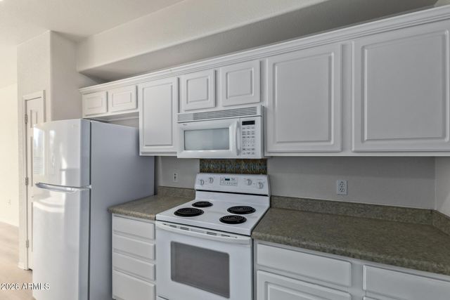 435 W RIO SALADO Parkway 210, Tempe, AZ 85281