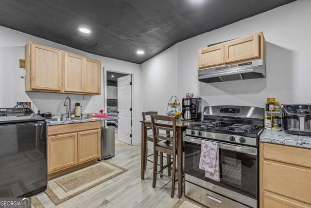 1085 Azalea Circle, Marietta, GA 30062