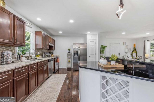 1085 Azalea Circle, Marietta, GA 30062