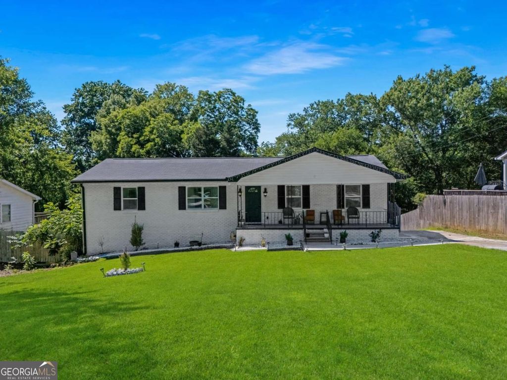 1085 Azalea Circle, Marietta, GA 30062