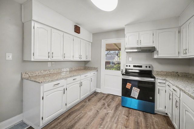 15 Gail Court, Taylor Mill, KY 41015