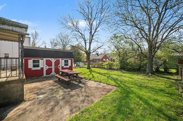 15 Gail Court, Taylor Mill, KY 41015