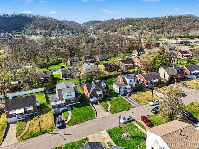 15 Gail Court, Taylor Mill, KY 41015