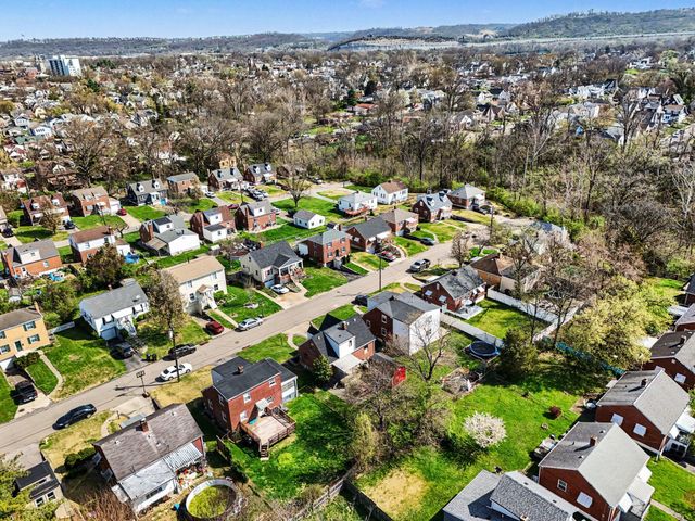 15 Gail Court, Taylor Mill, KY 41015