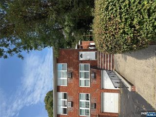 229 Washington Avenue 10, Fort Lee, NJ 07024