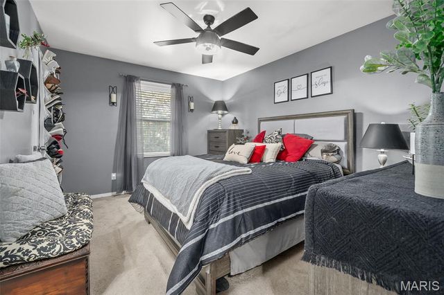 2150 Graystone Drive, St Charles, MO 63303