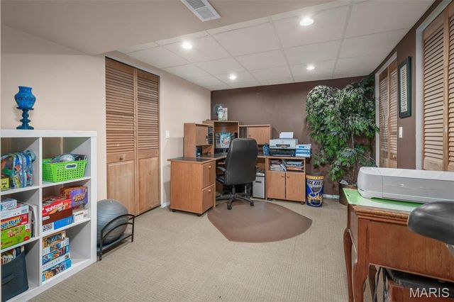 2150 Graystone Drive, St Charles, MO 63303