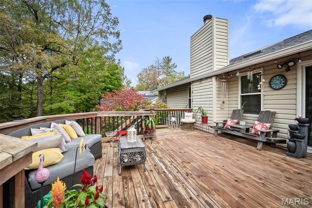 2150 Graystone Drive, St Charles, MO 63303