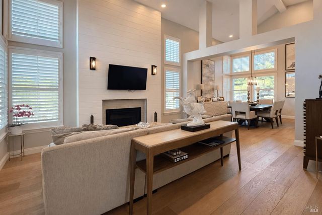 3726 Cannes Pl, Santa Rosa, CA 95403