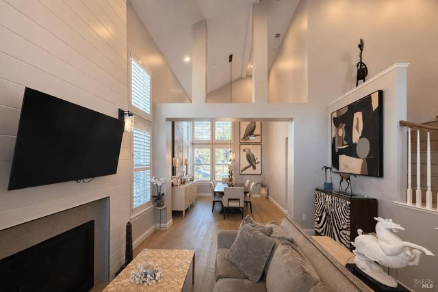 3726 Cannes Pl, Santa Rosa, CA 95403