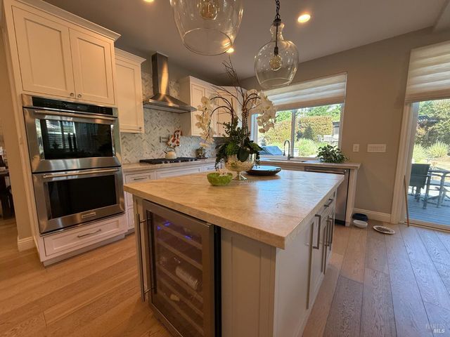 3726 Cannes Pl, Santa Rosa, CA 95403