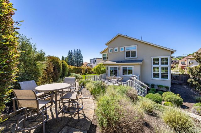 3726 Cannes Pl, Santa Rosa, CA 95403