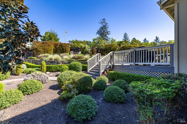 3726 Cannes Pl, Santa Rosa, CA 95403