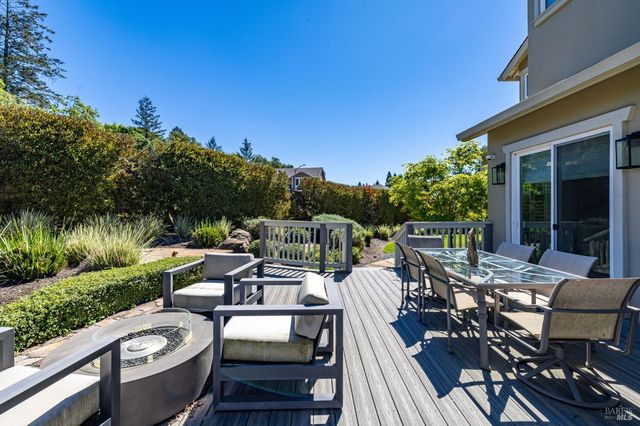 3726 Cannes Pl, Santa Rosa, CA 95403