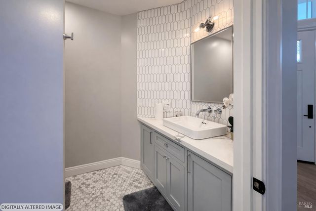 3726 Cannes Pl, Santa Rosa, CA 95403