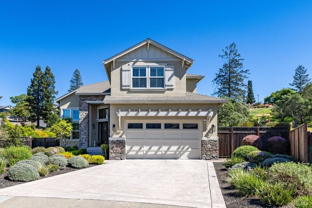 3726 Cannes Pl, Santa Rosa, CA 95403