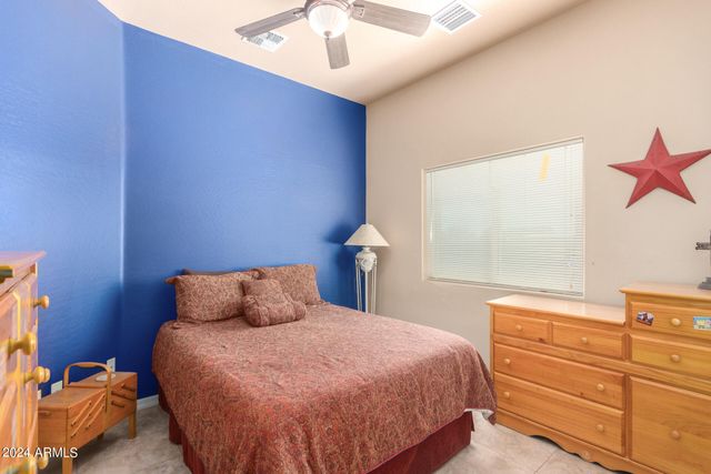 6786 W GELDING Lane, Coolidge, AZ 85128