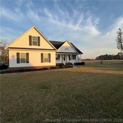 5616 Royal Pines Circle, Wade, NC 28395