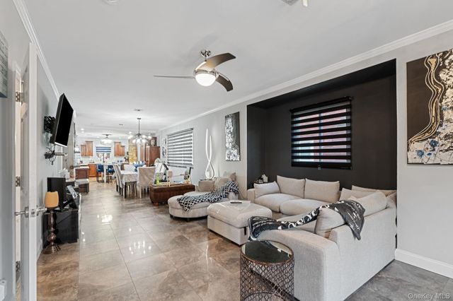 386 Page Avenue, Staten Island, NY 10307