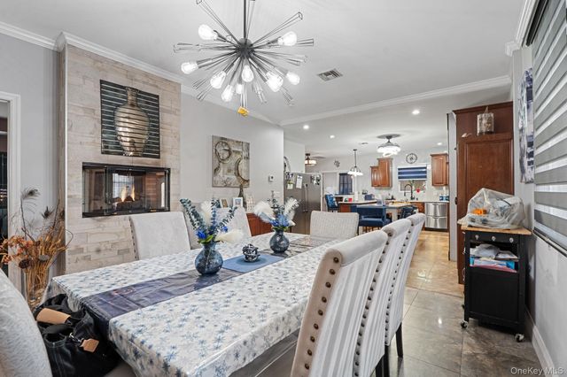 386 Page Avenue, Staten Island, NY 10307