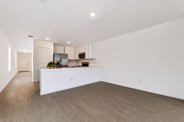 202 Pastar FLS, Seguin, TX 78155