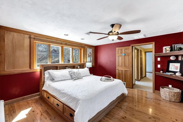 34 Hilltop Dr, Bourne, MA 02561