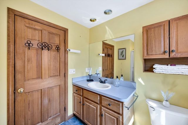 34 Hilltop Dr, Bourne, MA 02561