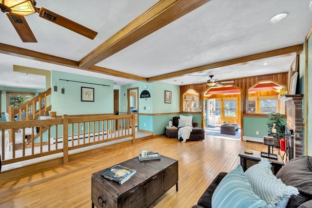 34 Hilltop Dr, Bourne, MA 02561