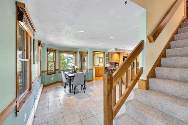 34 Hilltop Dr, Bourne, MA 02561