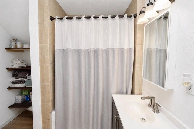 1125 S Hackett Street, Beloit, WI 53511