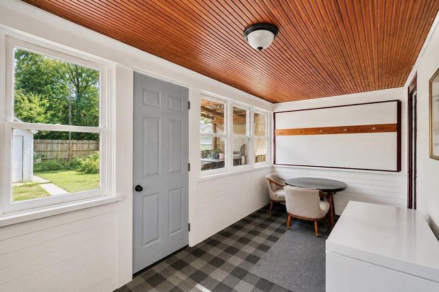 1125 S Hackett Street, Beloit, WI 53511