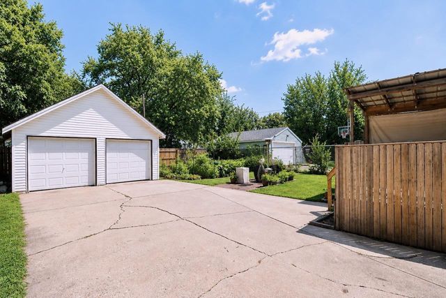 1125 S Hackett Street, Beloit, WI 53511