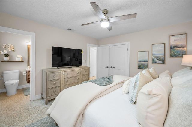 52 N PINE CIRCLE, Belleair, FL 33756