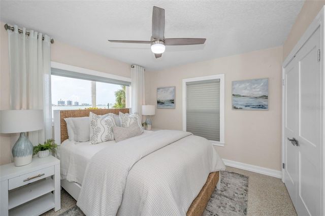 52 N PINE CIRCLE, Belleair, FL 33756
