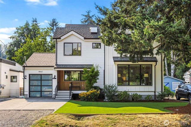 9047 51st Avenue NE, Seattle, WA 98115