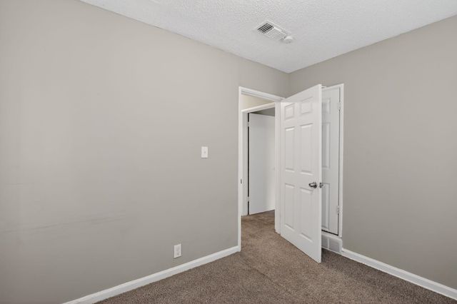 1456 ROLLING HILLS DR, Memphis, TN 38127