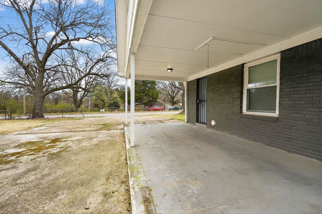 1456 ROLLING HILLS DR, Memphis, TN 38127