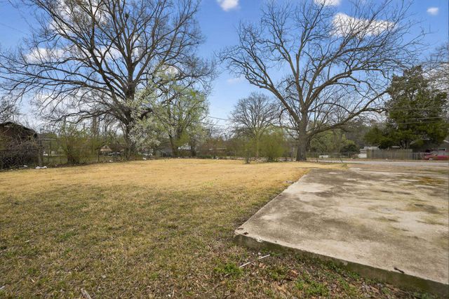 1456 ROLLING HILLS DR, Memphis, TN 38127