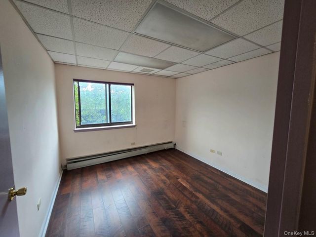 92- 29 Queens Boulevard 2E & 2 G, Rego Park, NY 11374